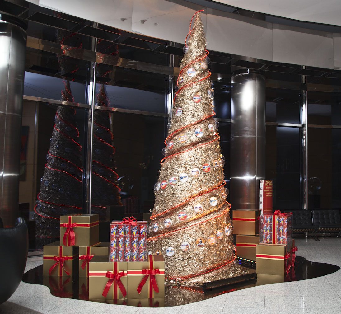 Árvore Natal Nestle: imagem 3D e projeto cenográfico em 2012 - imagem 22