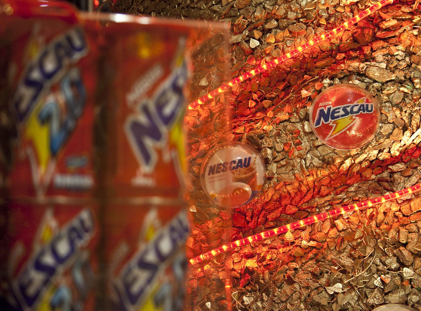 Árvore Natal Nestle: imagem 3D e projeto cenográfico em 2012 - imagem 29