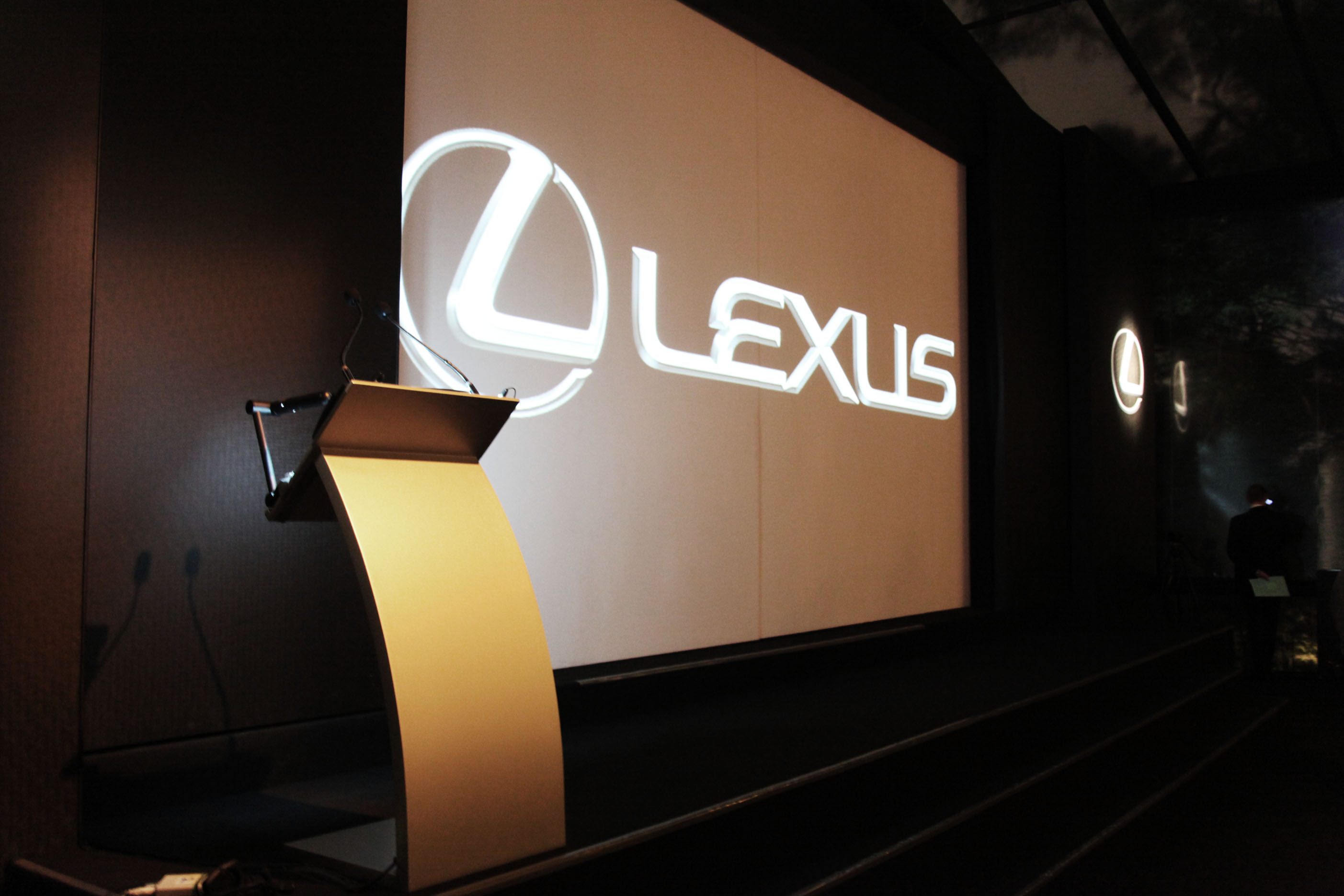 Lexus: imagem 3D e projeto cenográfico em 2012 - imagem 11