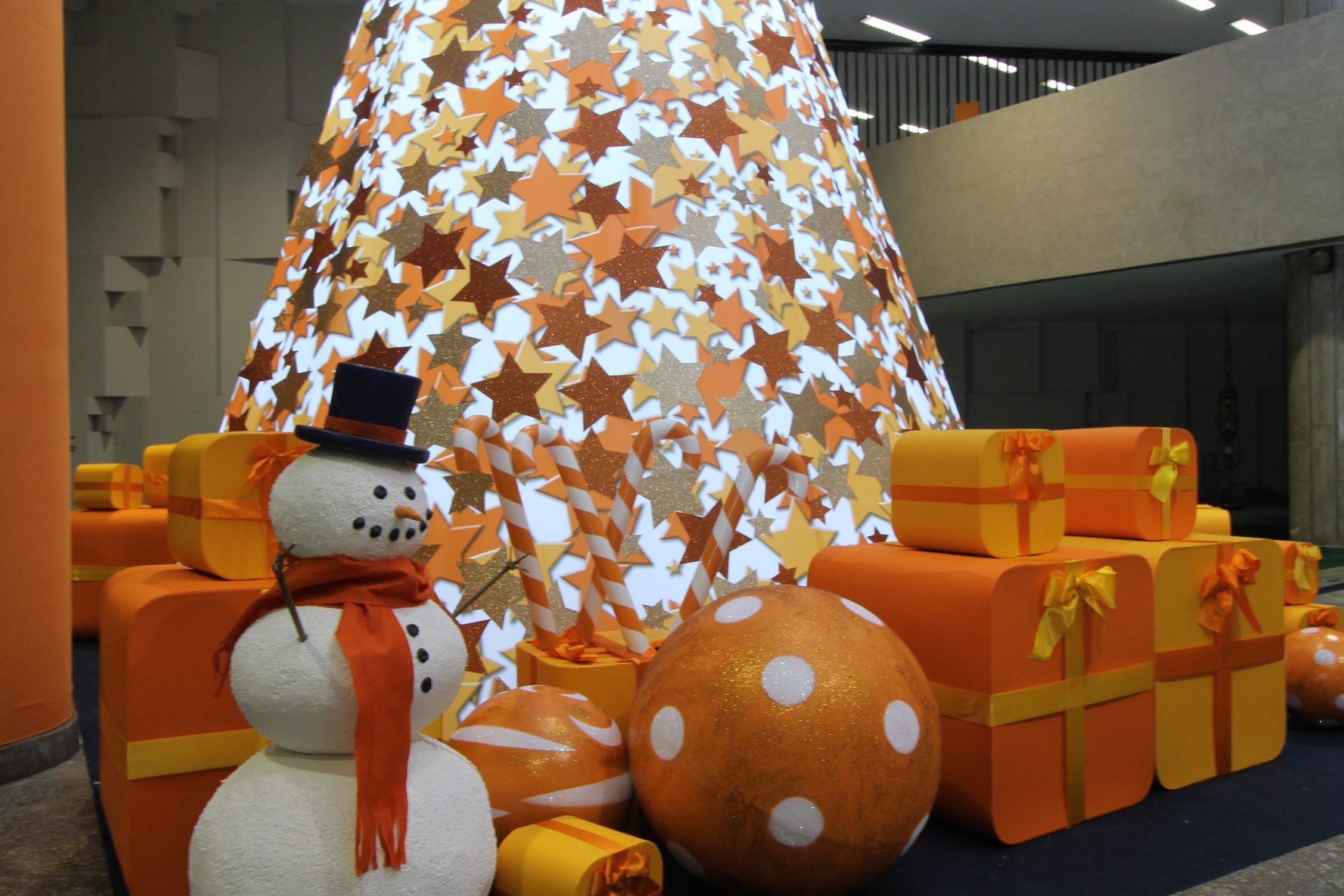 Natal Itaú: imagem 3D e projeto cenográfico em 2012 - imagem 12