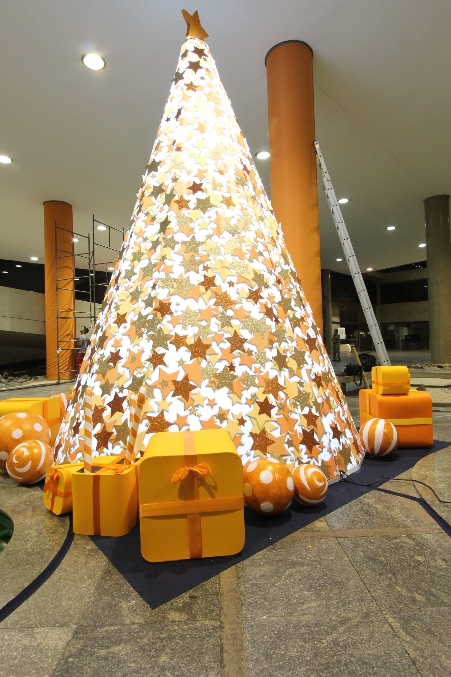 Natal Itaú: imagem 3D e projeto cenográfico em 2012 - imagem 15