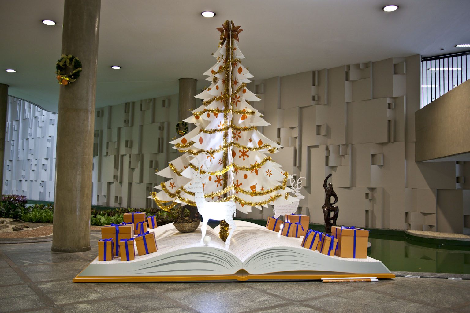 Natal Itaú: imagem 3D e projeto cenográfico em 2012 - imagem 21
