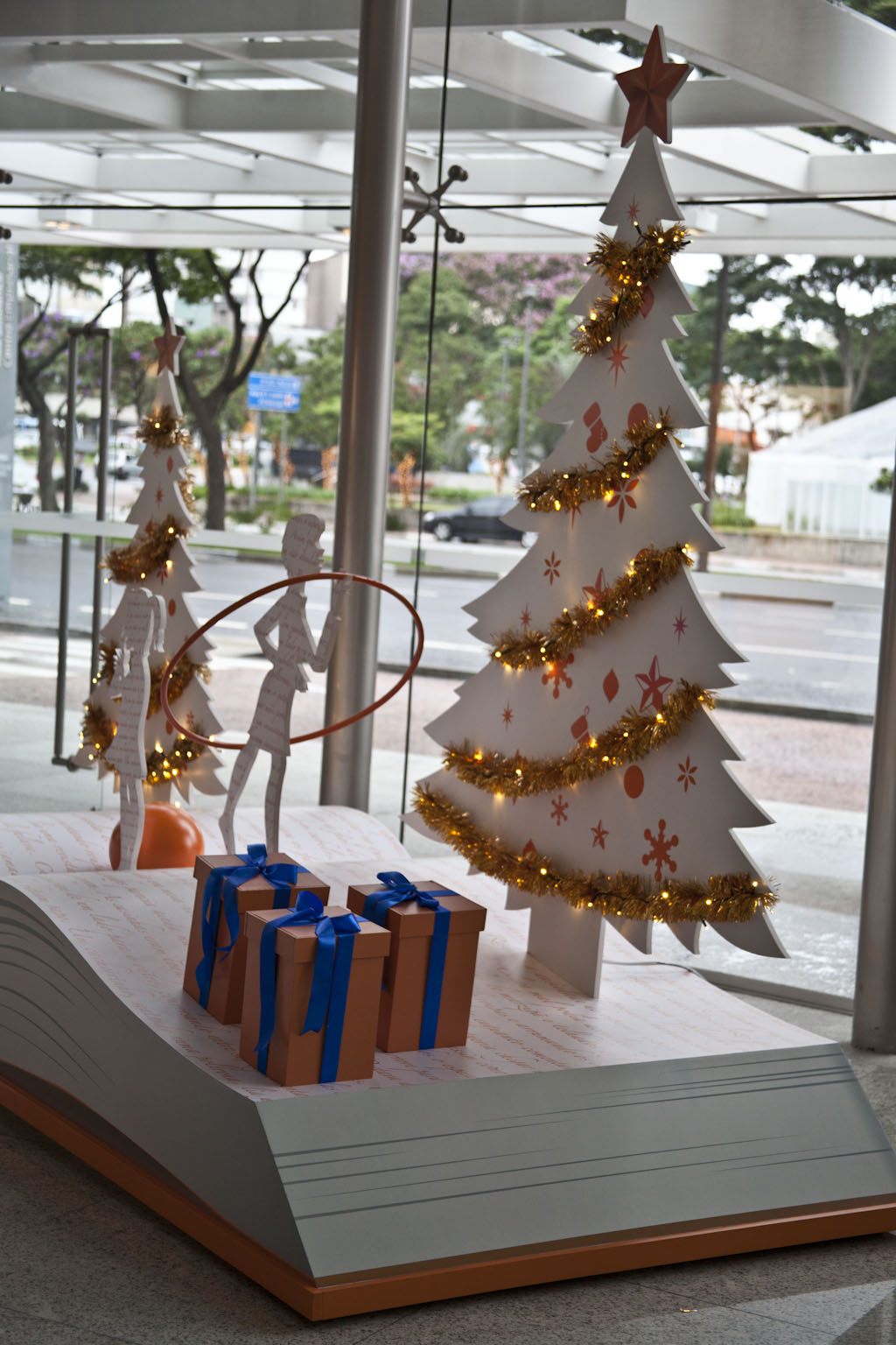 Natal Itaú: imagem 3D e projeto cenográfico em 2012 - imagem 29