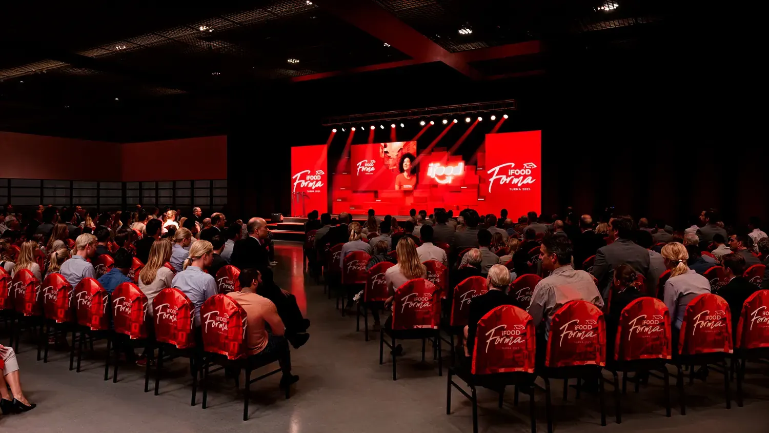Formatura iFood: cultura de empresa transformada em palco de celebração - imagem 3