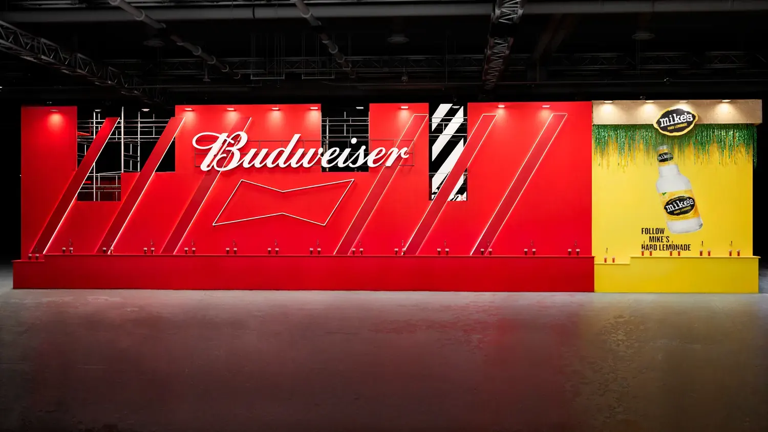 Budweiser no Lollapalooza: bar, música e marca em alto volume visual - imagem 3