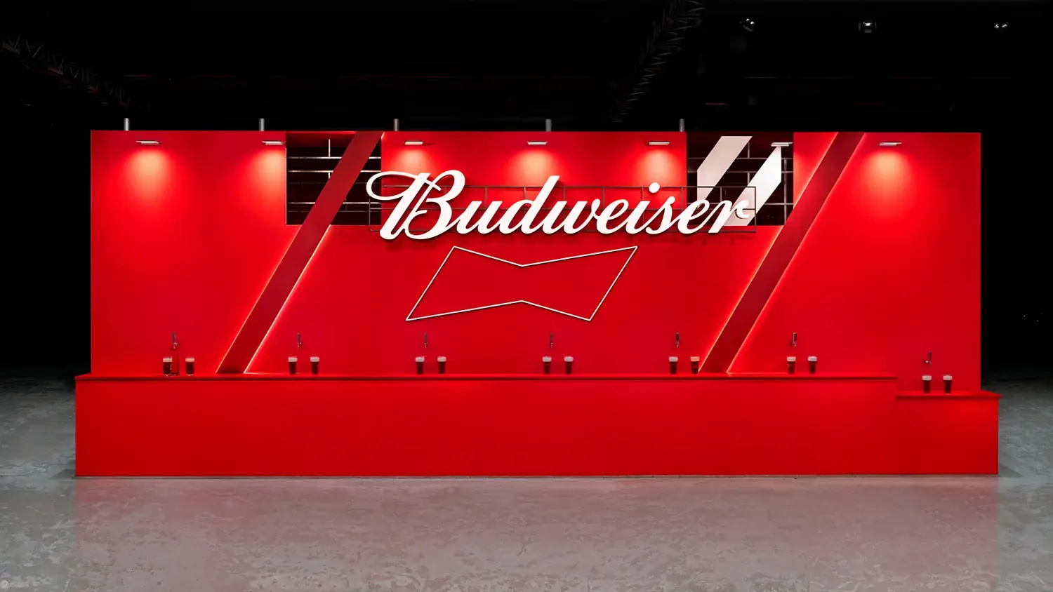 Budweiser no Lollapalooza: bar, música e marca em alto volume visual - imagem 4