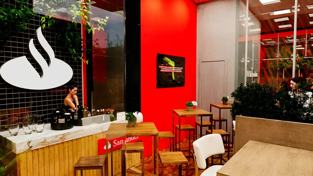 Santander Agro na Agrishow: crédito, relacionamento e escala produtiva - imagem 4