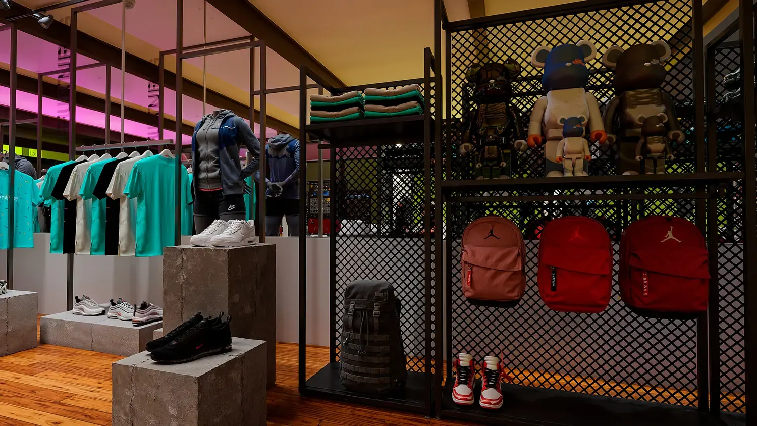 Nike Showroom: produto esportivo como experiência de desejo e performance - imagem 1