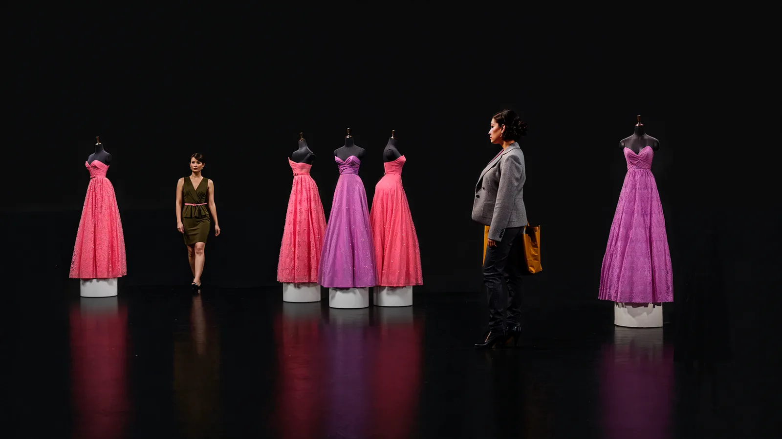 L'Oréal Valentino: perfumaria de moda em noite de presença sensorial - imagem 4