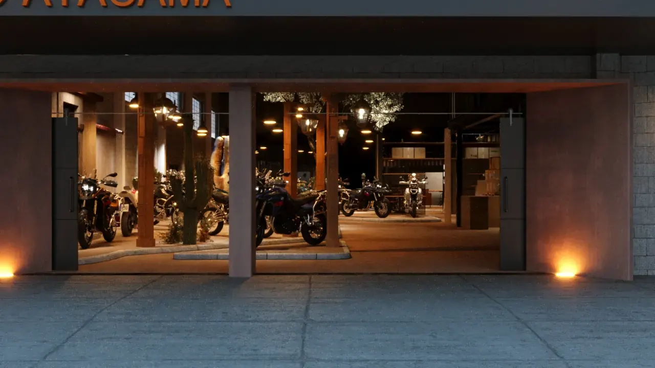 Moto Atacama: aventura sobre duas rodas em showroom noturno - imagem 2