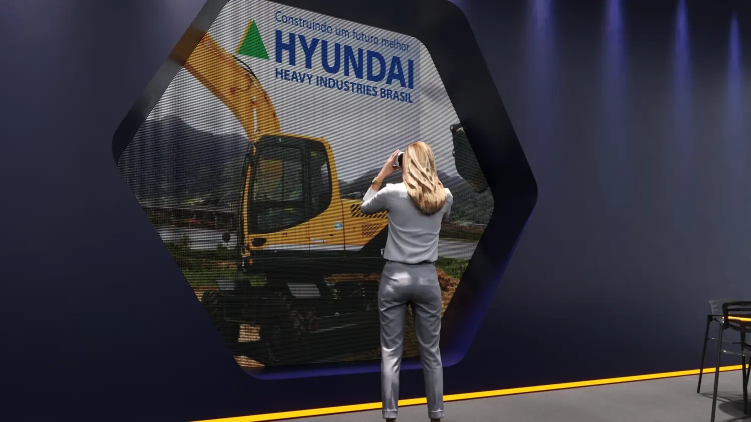 Hyundai: encontro automotivo com luz quente e presença técnica - imagem 5