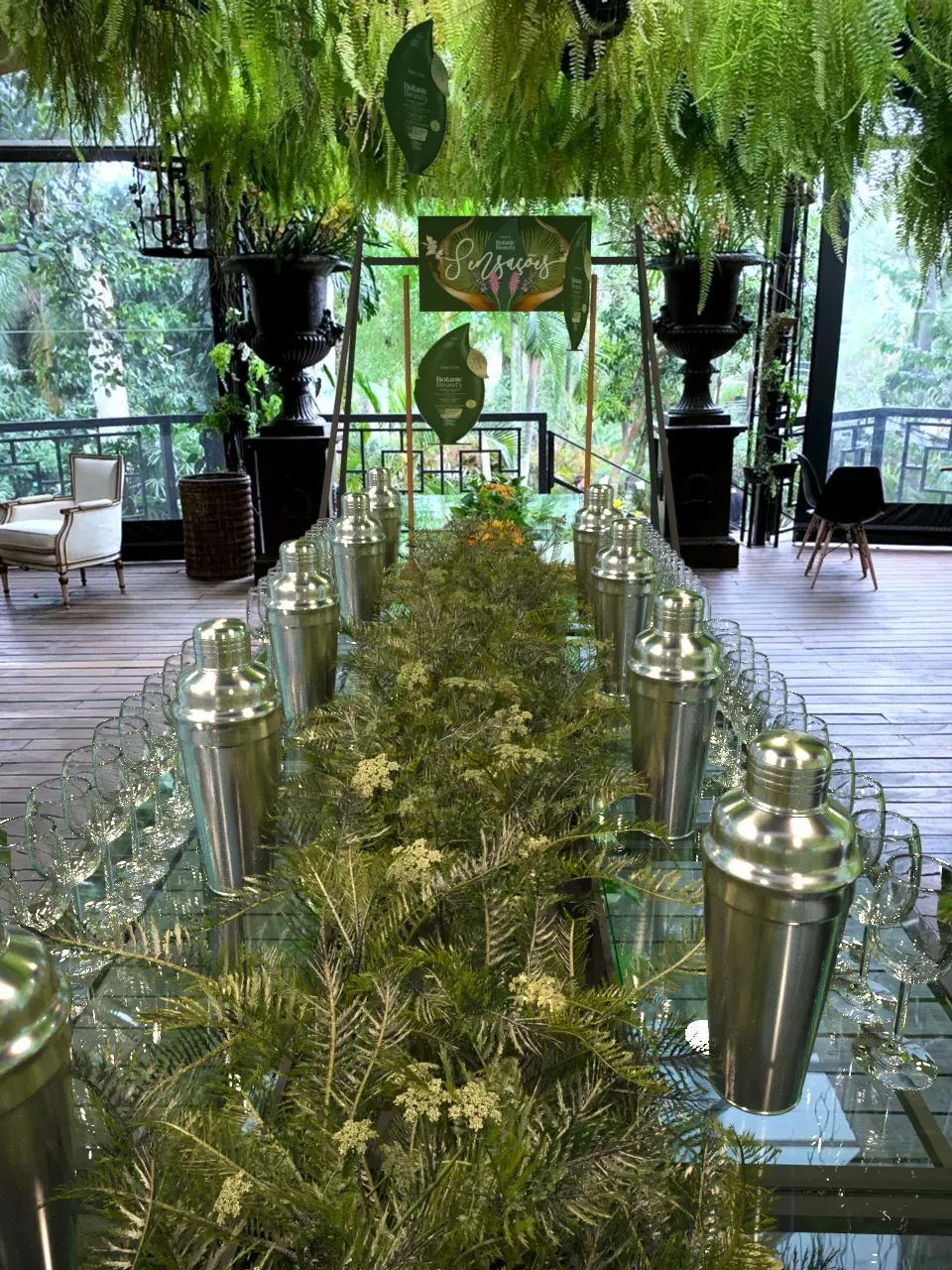 Amend: cabelo, natureza e mesa de encontro em clima de jardim - imagem 4