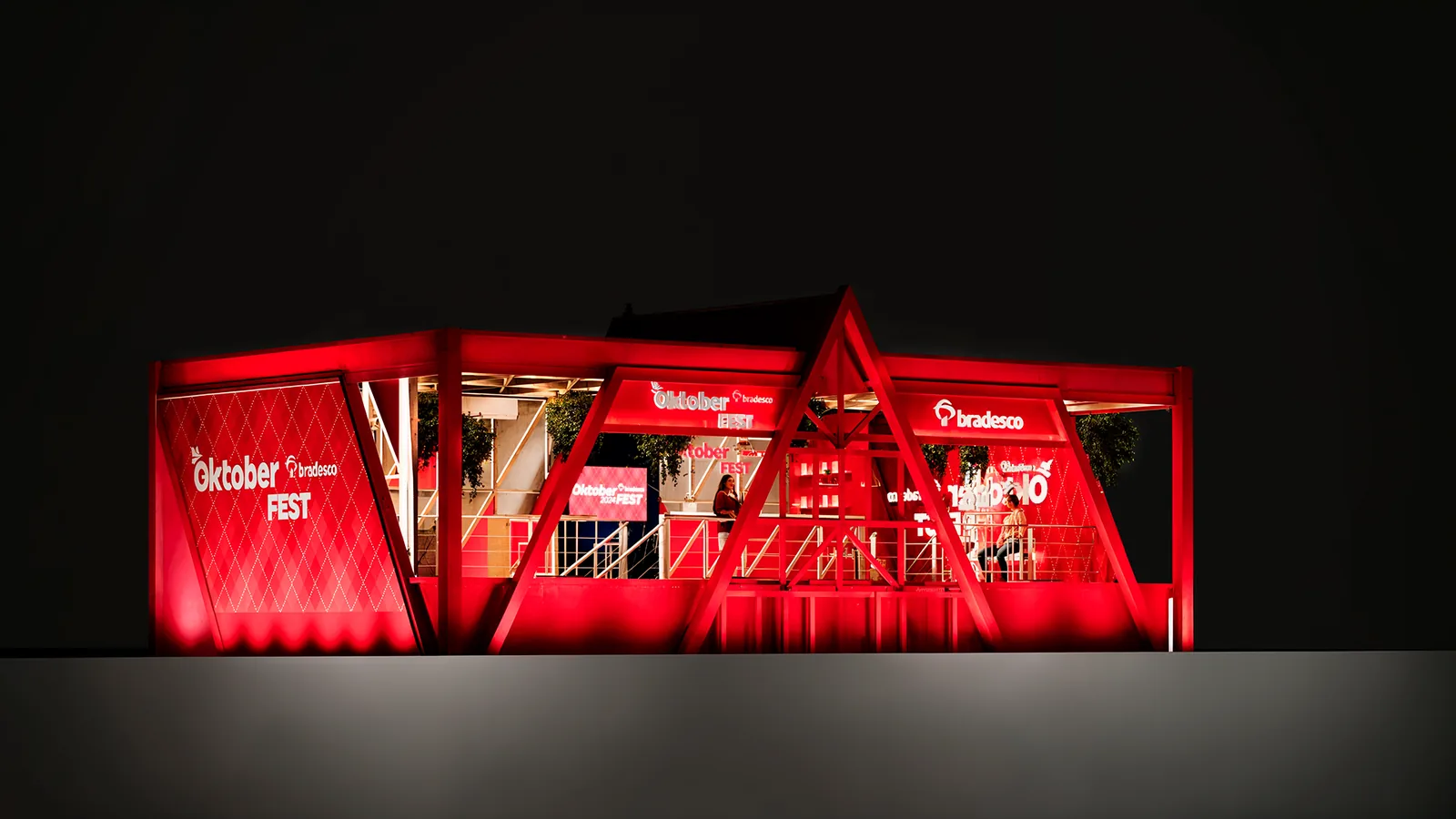 91 1554 BRADESCO CAMAROTE OKTOBERFEST 24: imagem 3D e narrativa para defender melhor a ideia - imagem 6